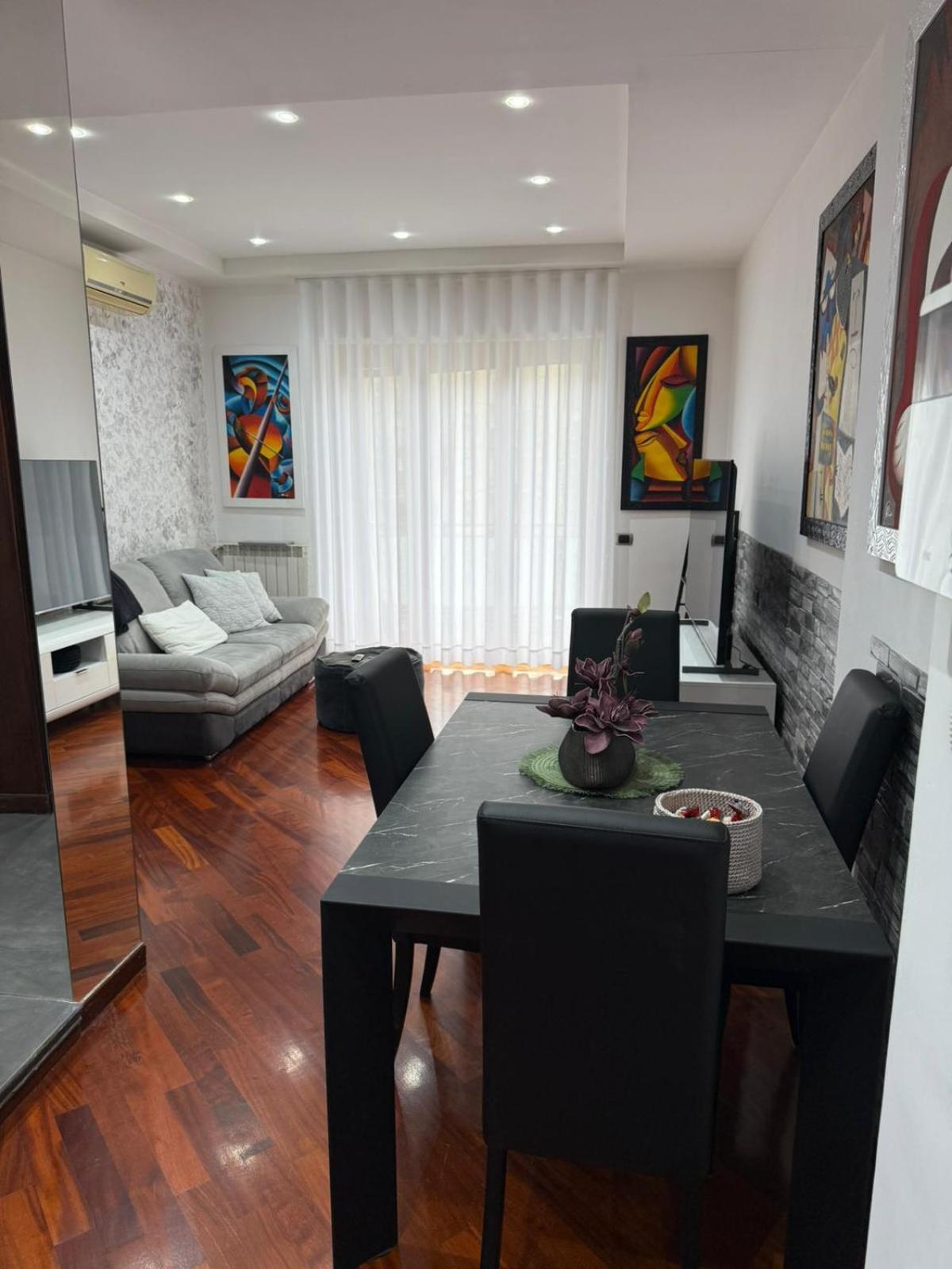 Marebleuhouse Apartamento *